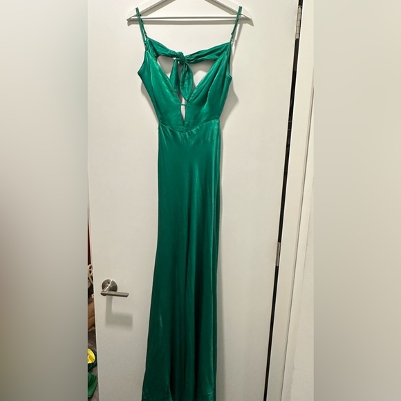 Bardot Karlotta Holiday Slip Dress Emerald Green - Picture 4 of 10